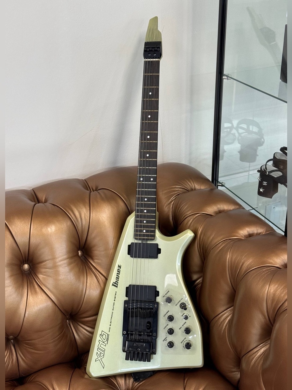 IBANEZ X-ING IMG2010 MIDI ELECTRONIC GUITAR LIGHT GREEN COLOR w/ Hard Case
